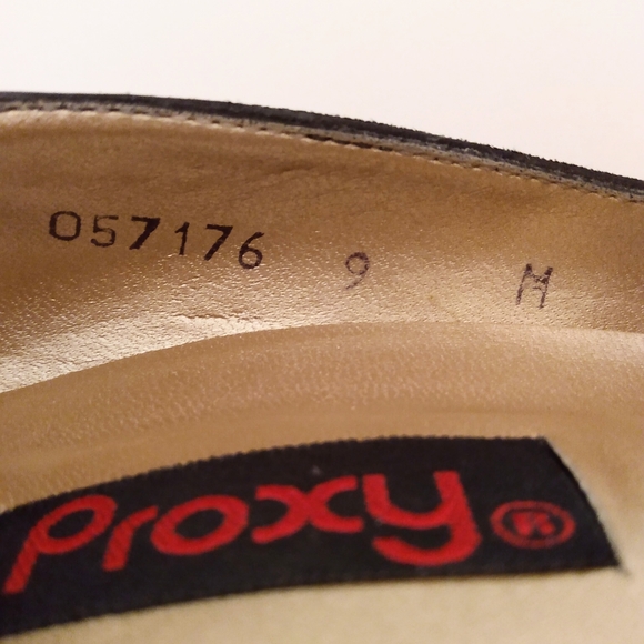 Proxy Black Gold Embellished Faux Suede Point Toe Evening Pump 3 1/2" Heels 9 M - Picture 8 of 9